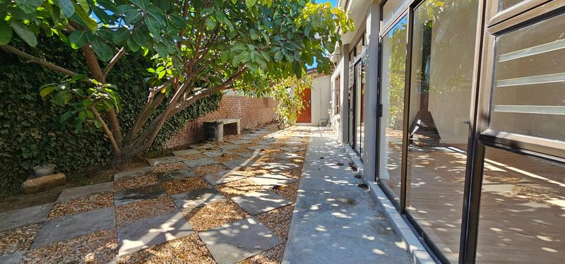 4 Bedroom Property for Sale in Stilbaai Wes Western Cape